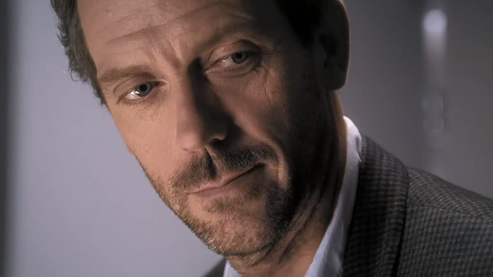 Hugh Laurie in House as the main character, in close up.